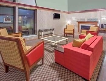 Days Inn By Wyndham Madison Ne/Windsor Exterior photo